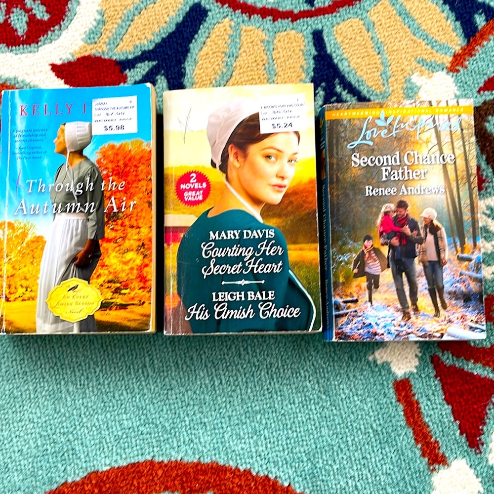 Paper Back Books (Kelly Irvin, Mary Davis, Renee Andrews)